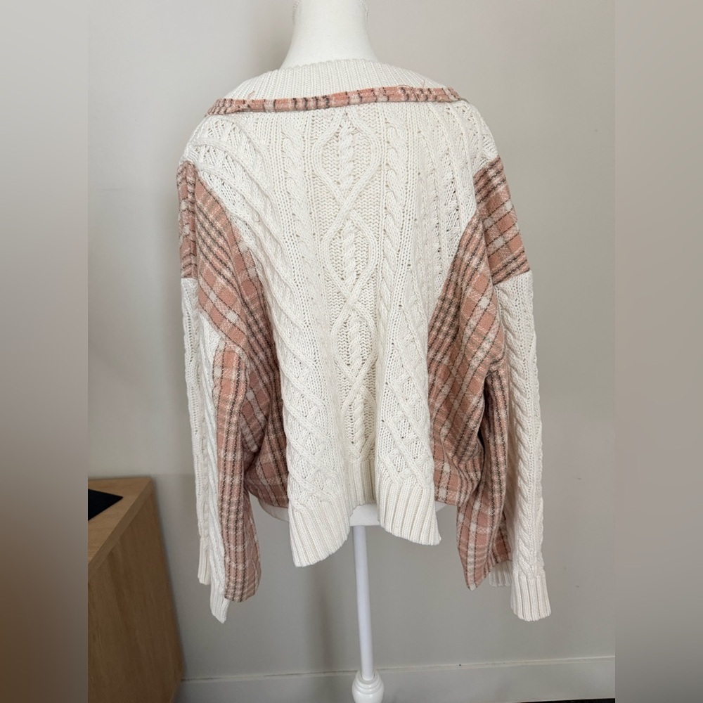 POL Boho Knit Sweater Cardigan Cream Blush Plaid V-Neck Oversized Medium NWOT - Picture 3 of 7